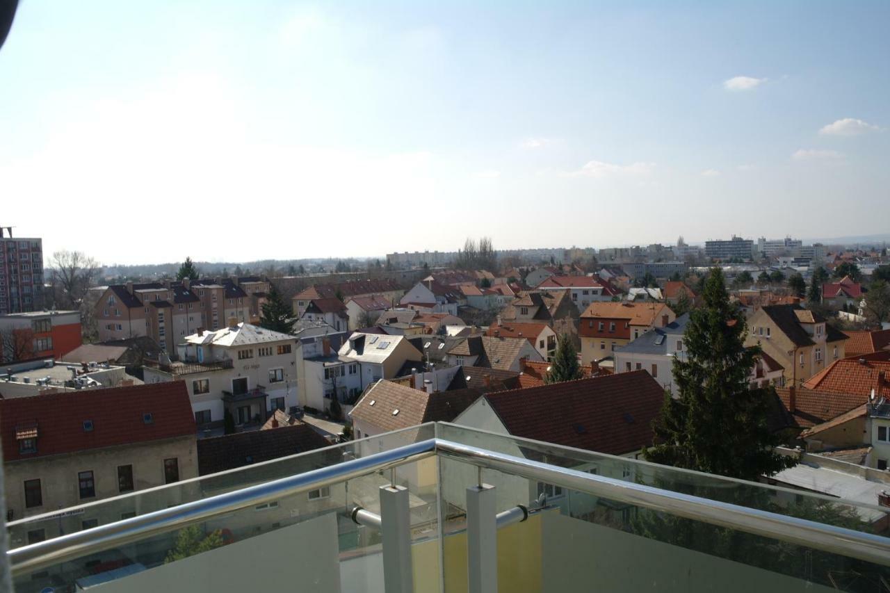 Apartman Centroom Piest'any Extérieur photo